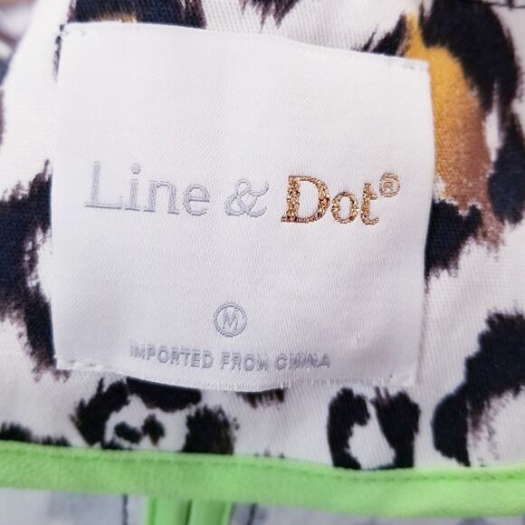 Line & Doc Women's Animal Print Blazer Jacket 3/4 Sleeve Size Medium - Picture 5 of 7